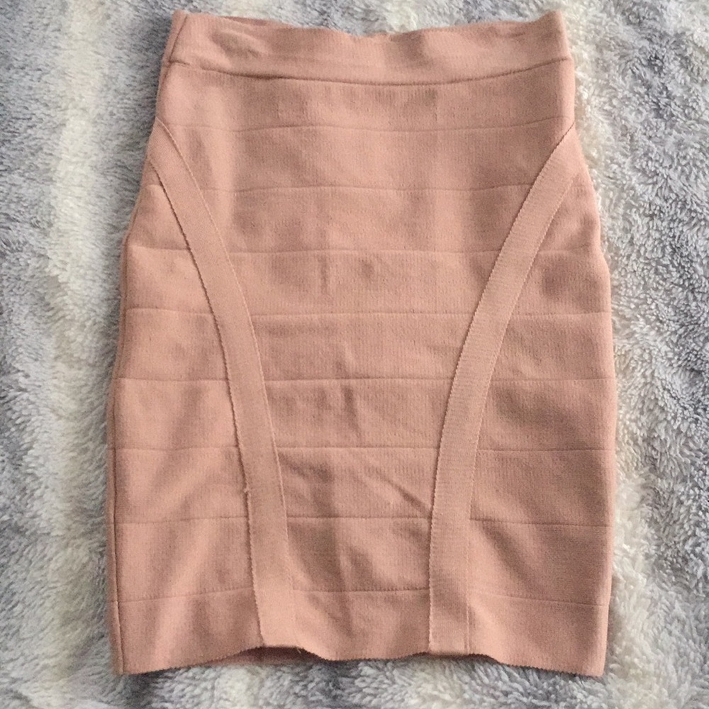 Salmon colored pencil skirt!